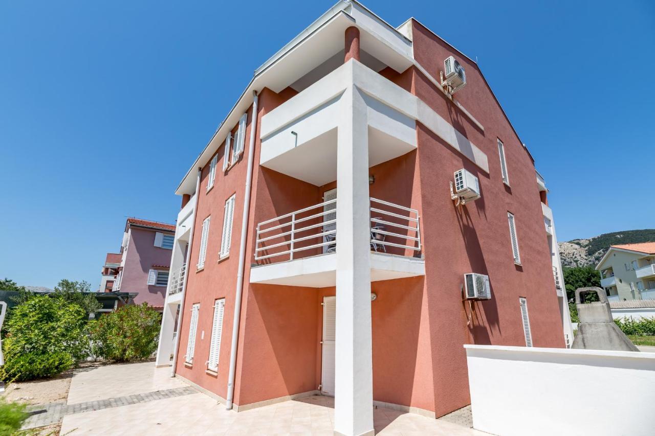 Apartments Melania & Antonia Baska  Ngoại thất bức ảnh